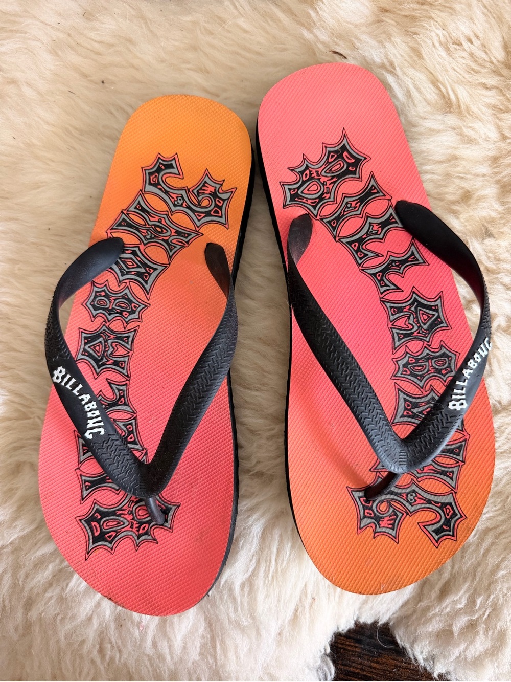 Billabong Gradient Pink-Orange Flip Flops with Black Straps